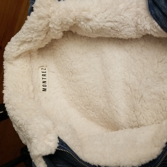 WARM FUZZY FEELING Women's Shearling collar denim Winter jean jacket - Picture 10 of 10